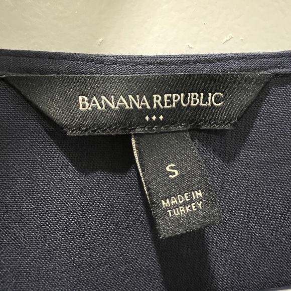 Banana Republic Factory, Navy Blue Top, Small - Picture 4 of 5